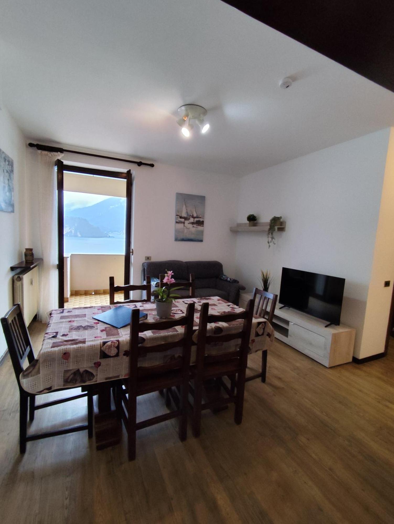 Casa Sofie E Charlotte Apartment Varenna Bagian luar foto
