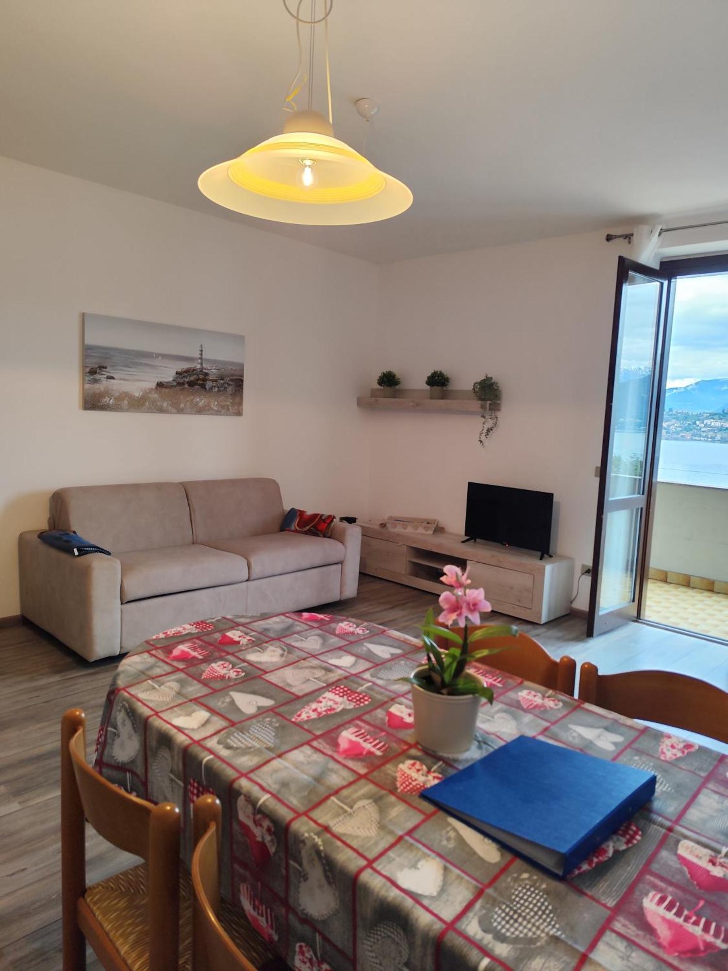 Casa Sofie E Charlotte Apartment Varenna Bagian luar foto
